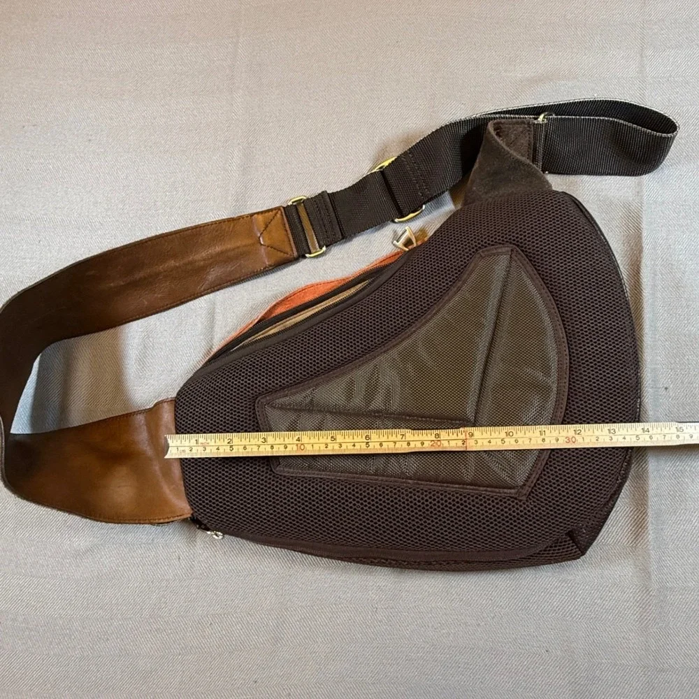 Cole Haan Mens Sling Bag Brown Perforated Leather Ballistic Nylon Backpack 2254